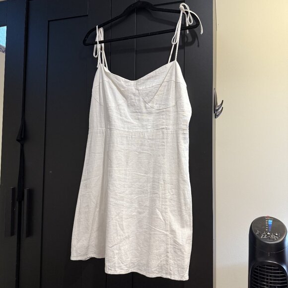 DYNAMITE - Bustier Mini Linen Dress (white, sz L) - Picture 1 of 6